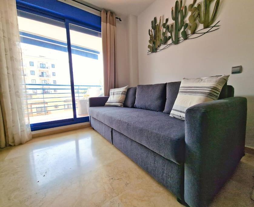 Acogedor Piso Con Terraza Y Parking! Daire Benalmádena Dış mekan fotoğraf